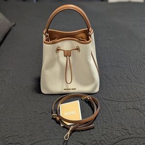 Michael Kors Bucket Purse